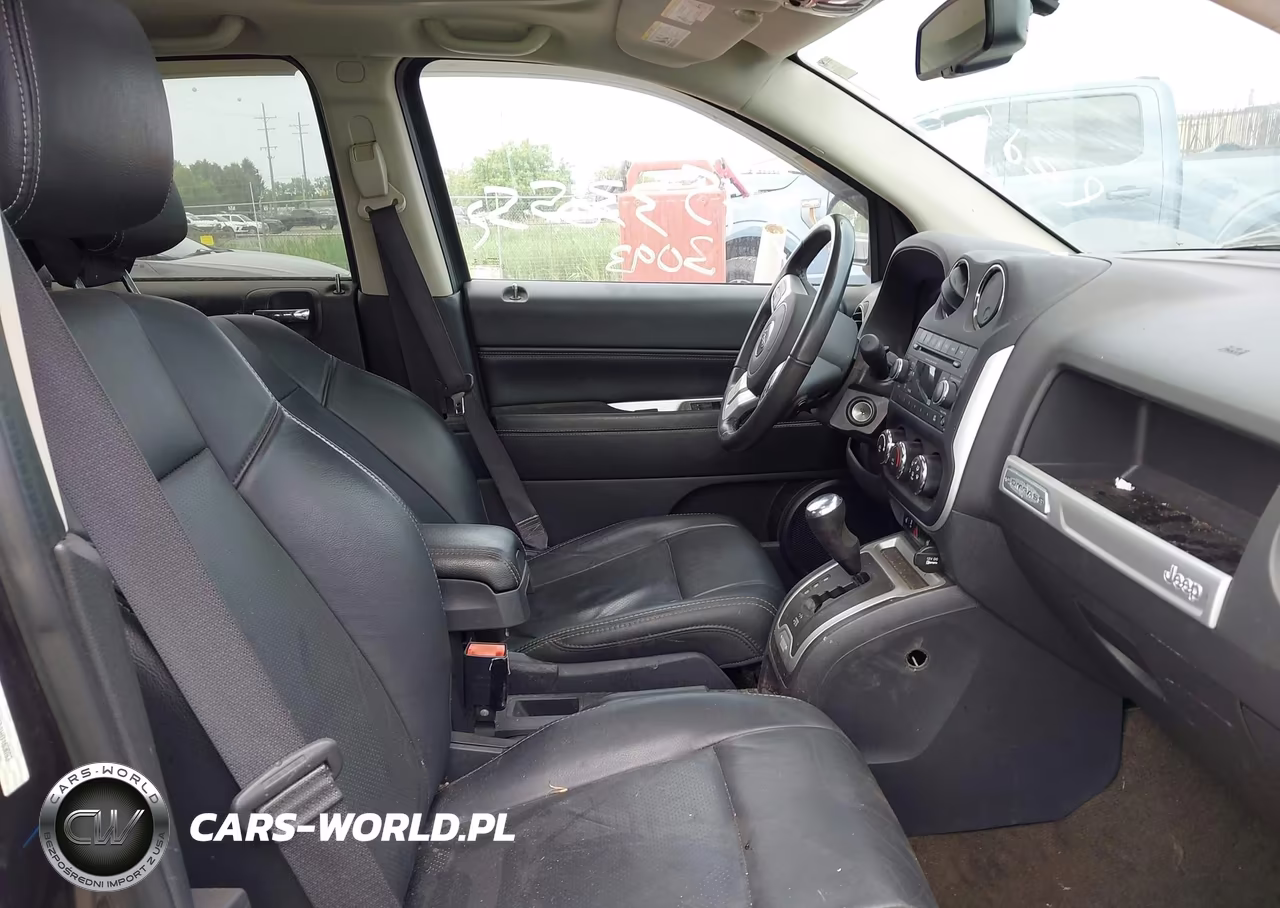 2017 Jeep Compass High Altitude Fwd VIN:1C4NJCEB8HD163093 - 5
