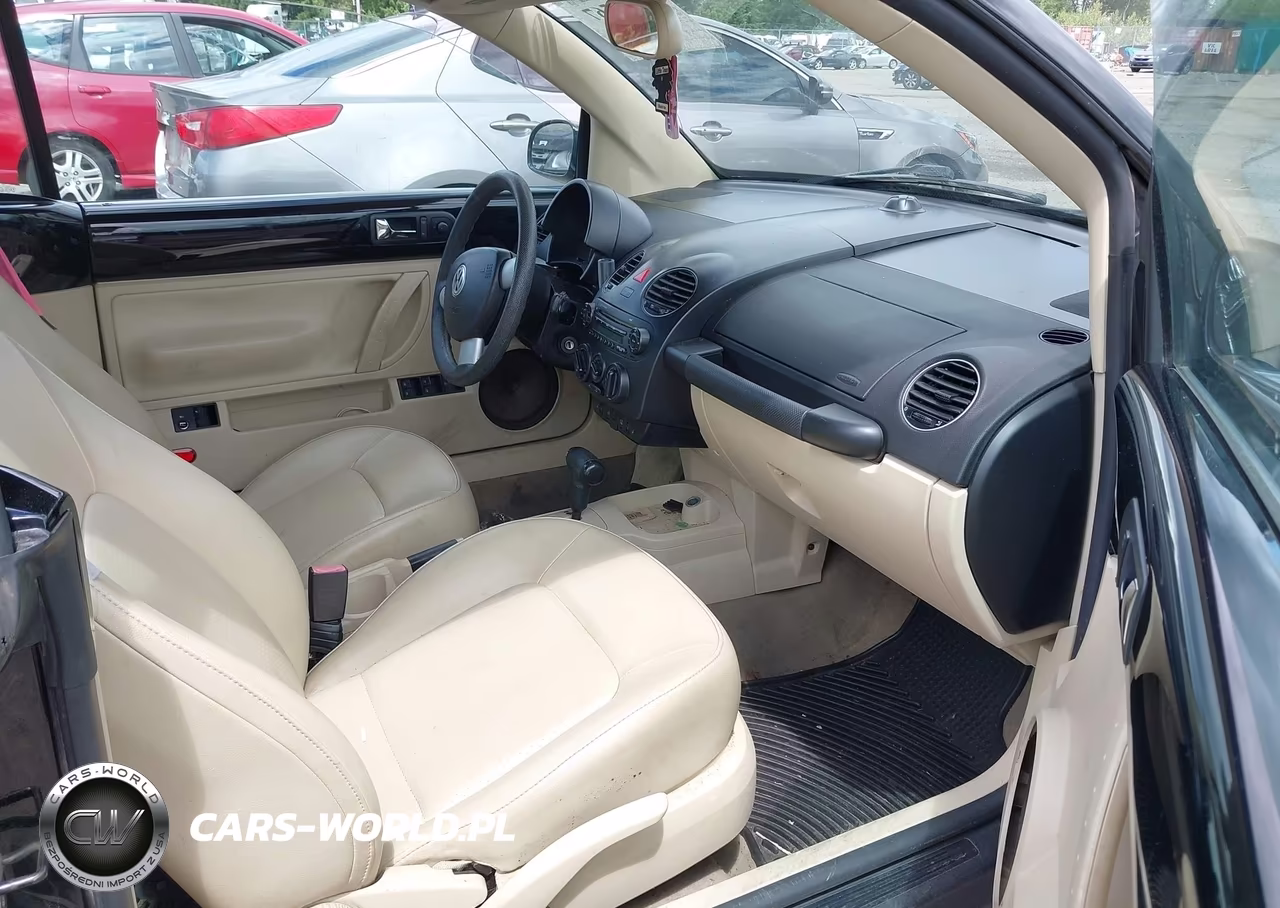 2008 Volkswagen New Beetle S VIN:3VWPF31Y58M411841 - 5