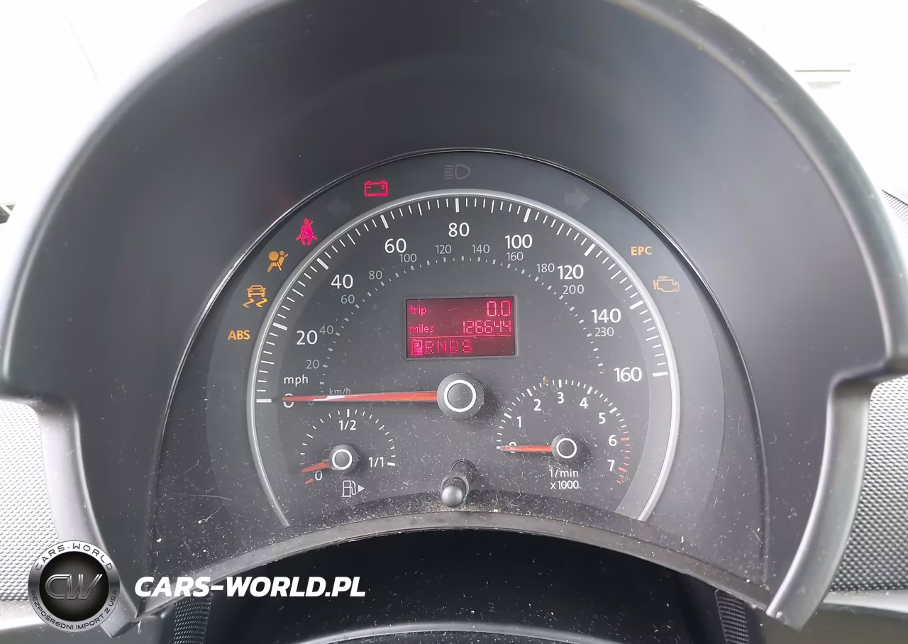 2008 Volkswagen New Beetle S VIN:3VWPF31Y58M411841 - 7