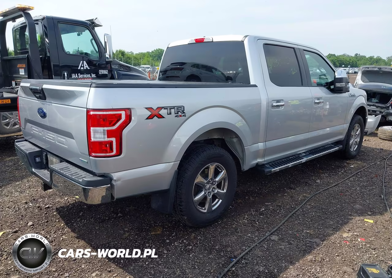 2018 Ford F-150 Xlt VIN:1FTEW1EP6JFD04304 - 4