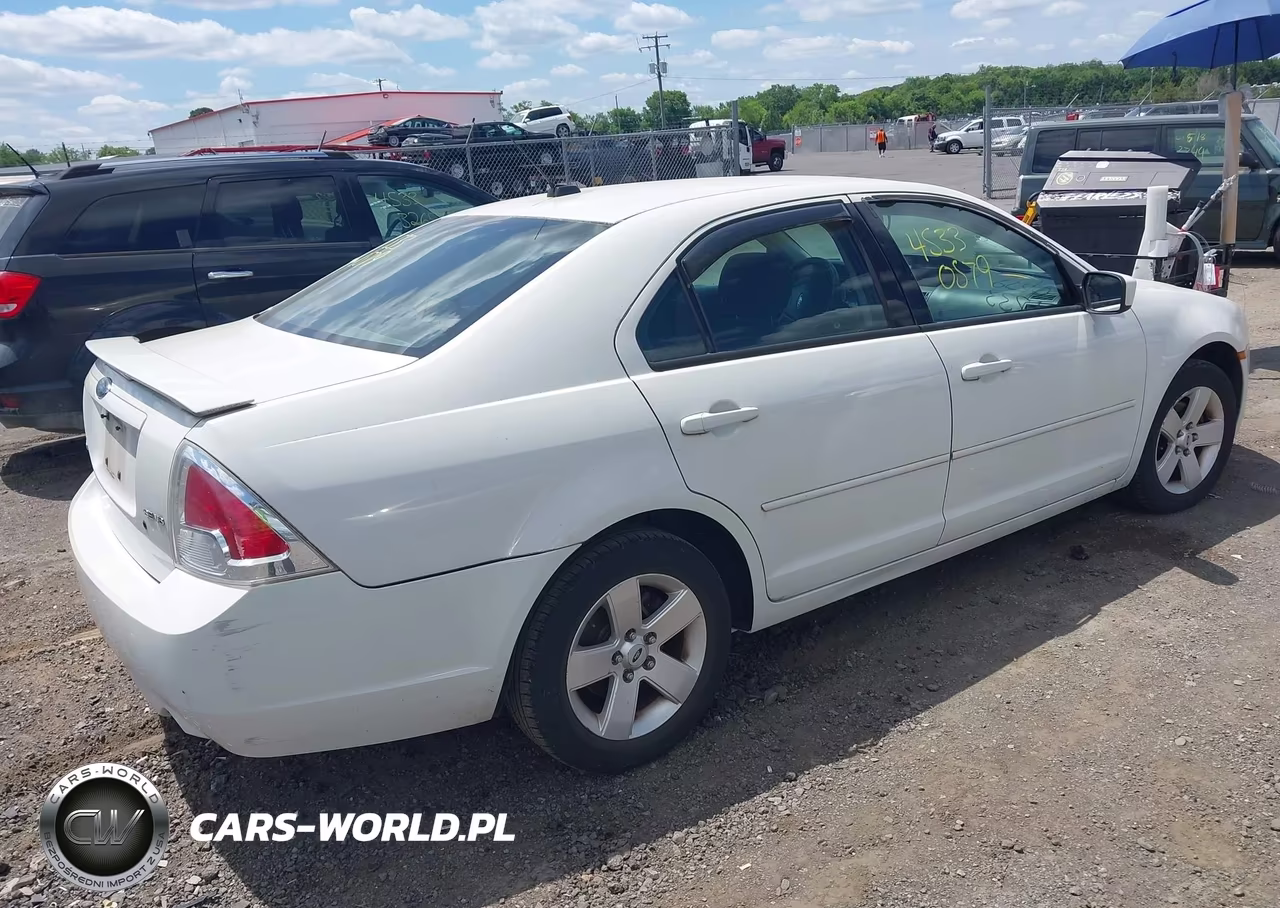 2008 Ford Fusion Se VIN:3FAHP07158R241650 - 4