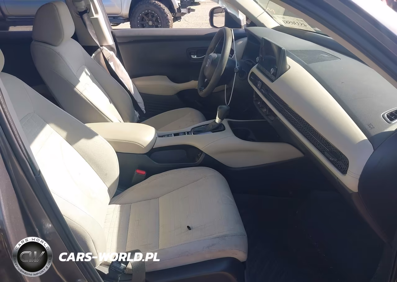 2023 Honda Hr-V 2Wd Lx VIN:3CZRZ1H35PM724477 - 5