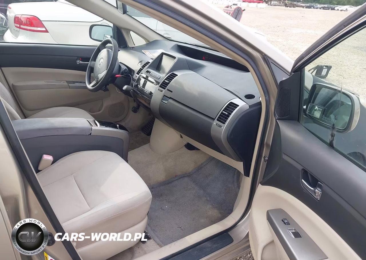 2005 Toyota Prius VIN:JTDKB20UX50128156 - 5