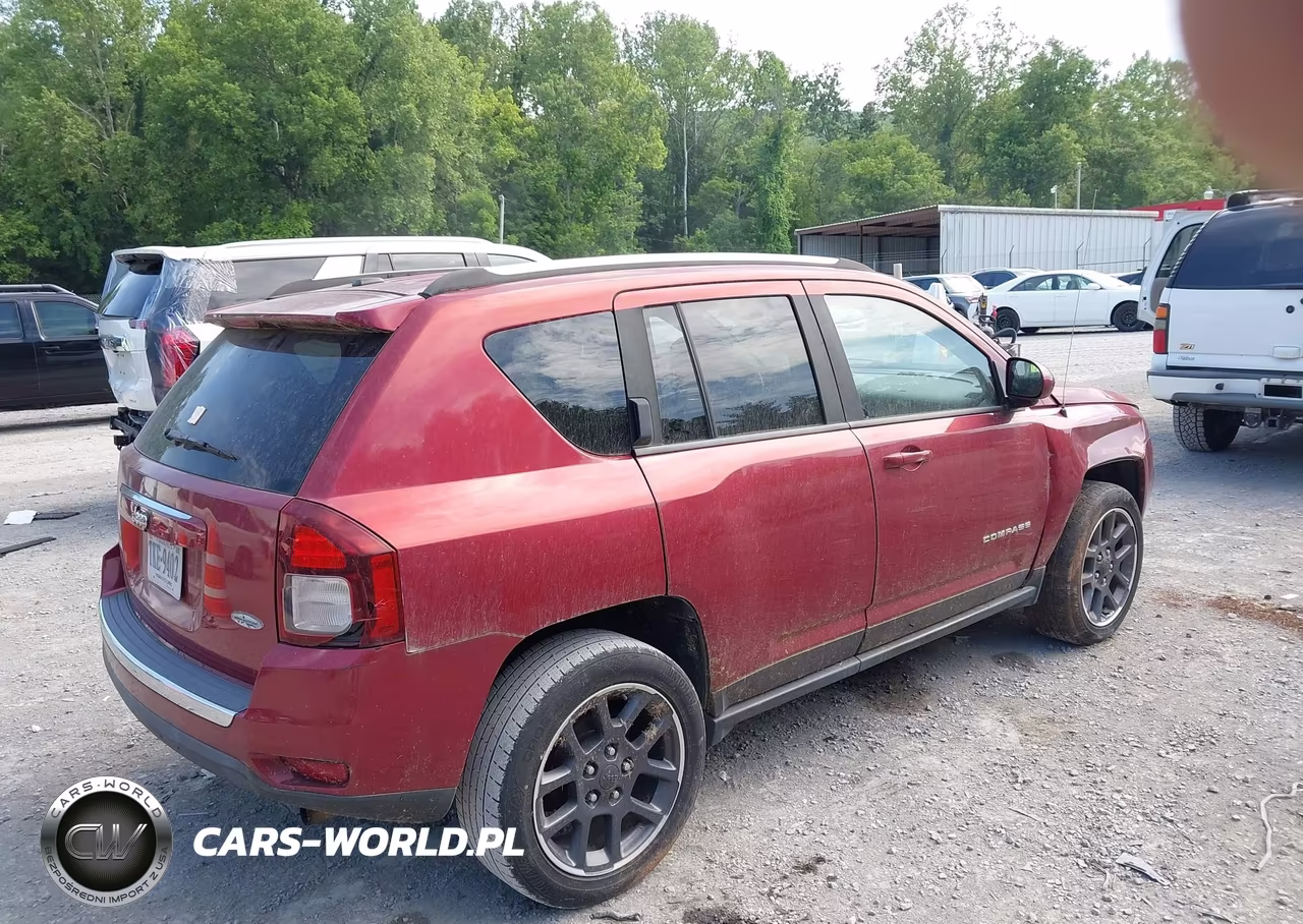 2015 Jeep Compass High Altitude Edition VIN:1C4NJCEA0FD111137 - 4