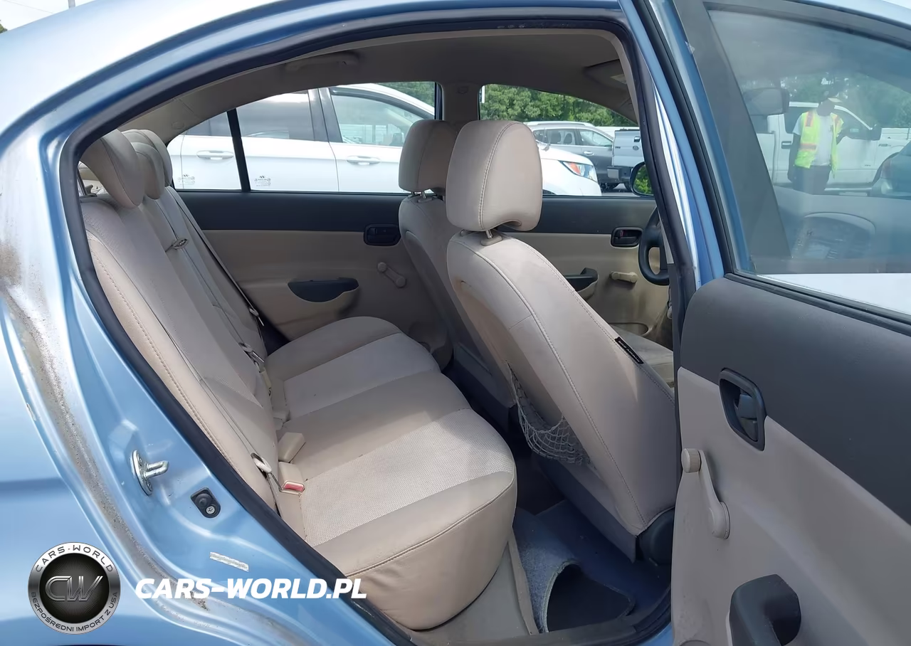 2011 Hyundai Accent Gls VIN:KMHCN4AC4BU616015 - 8