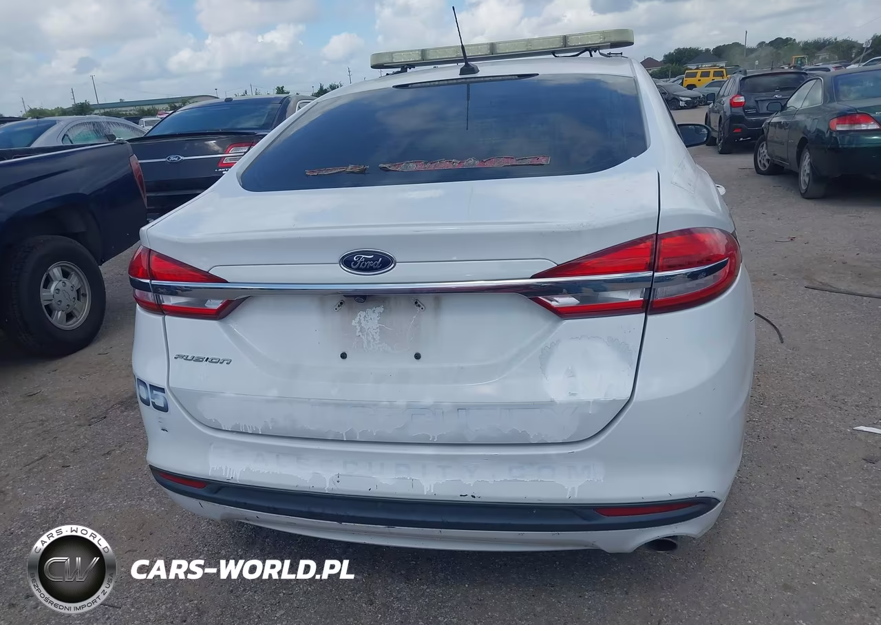 2017 Ford Fusion Hybrid S VIN:3FA6P0UU9HR206762 - 16