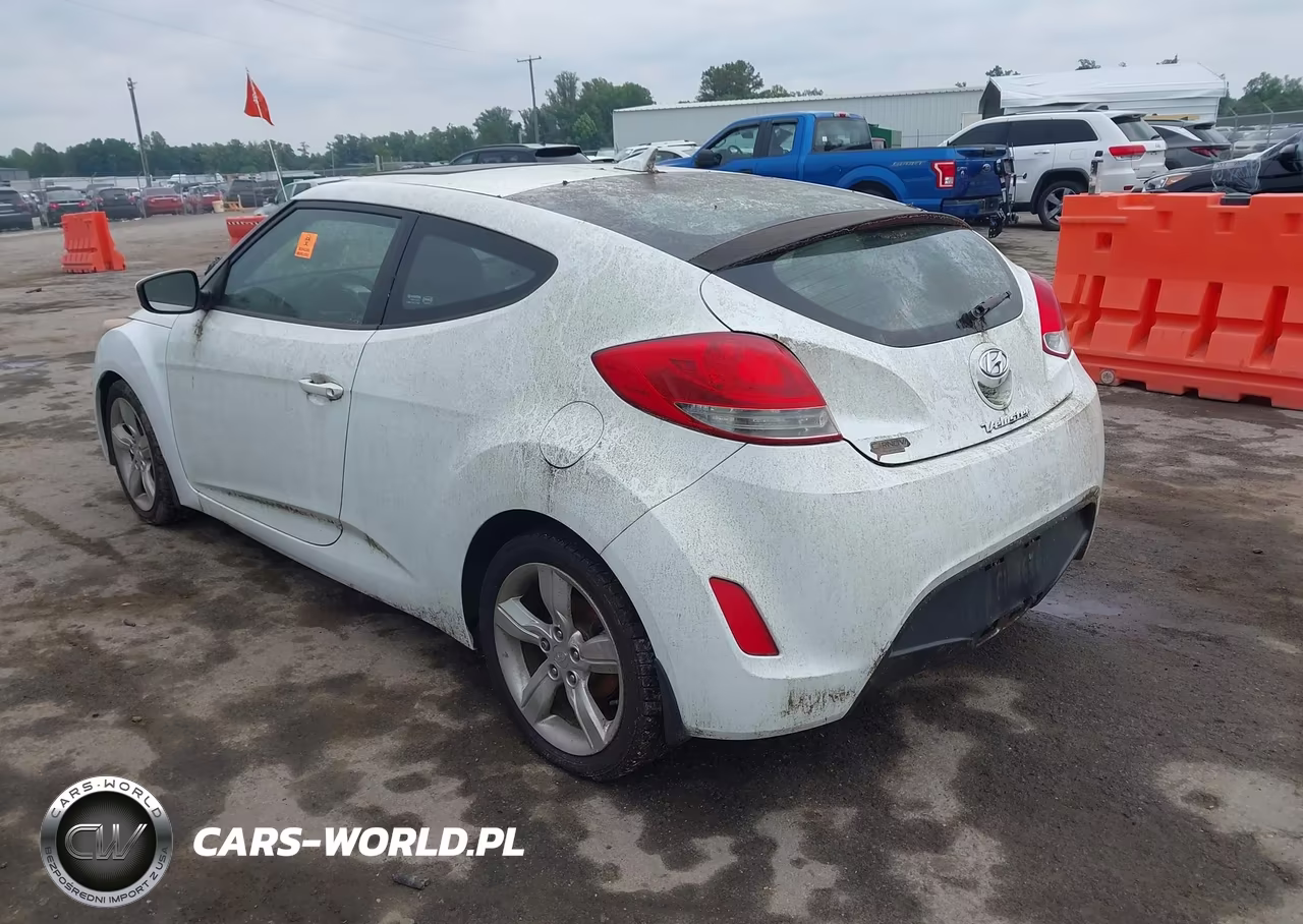 2012 Hyundai Veloster Base W-Gray VIN:KMHTC6AD9CU039767 - 3