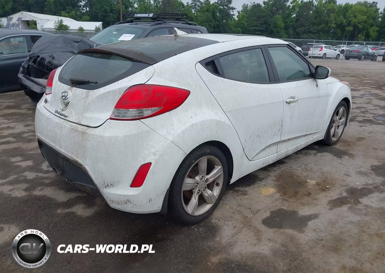 2012 Hyundai Veloster Base W-Gray VIN:KMHTC6AD9CU039767 - 4