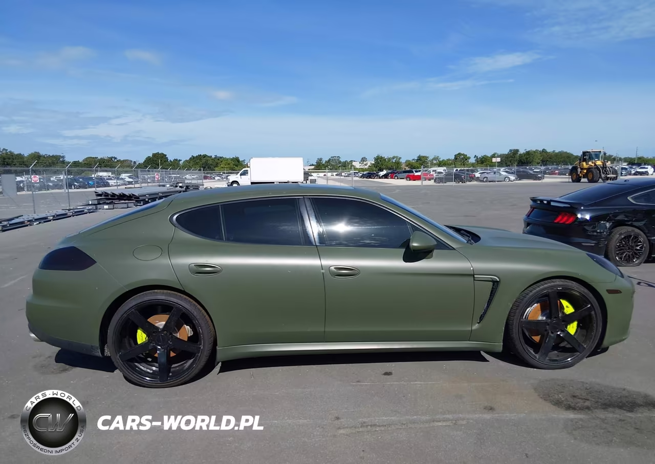 2015 Porsche Panamera 4 VIN:WP0AA2A71FL001495 - 13