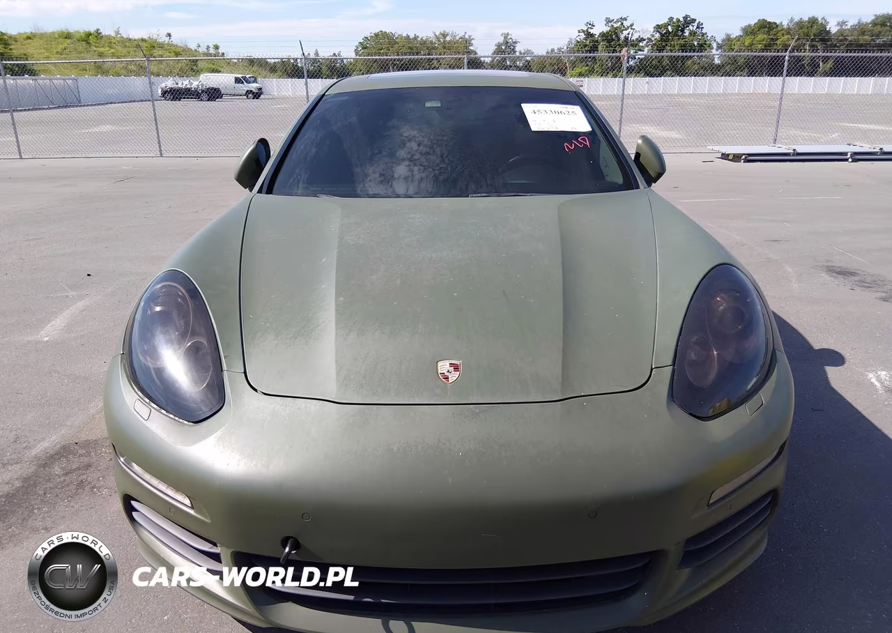 2015 Porsche Panamera 4 VIN:WP0AA2A71FL001495 - 18