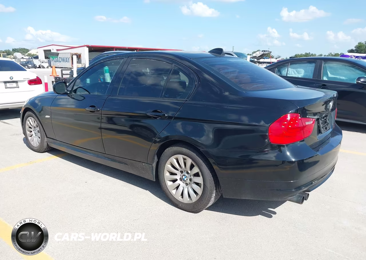 2009 BMW 328I VIN:WBAPH77599NM27420 - 3