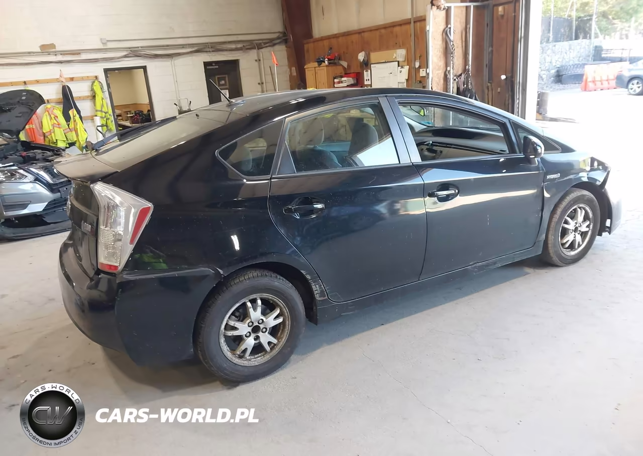 2010 Toyota Prius Ii VIN:JTDKN3DU9A0055380 - 4