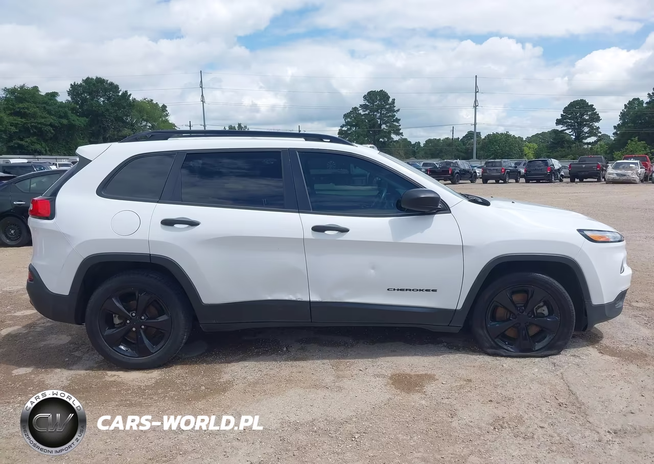 2016 Jeep Cherokee Altitude VIN:1C4PJLAB1GW372760 - 13