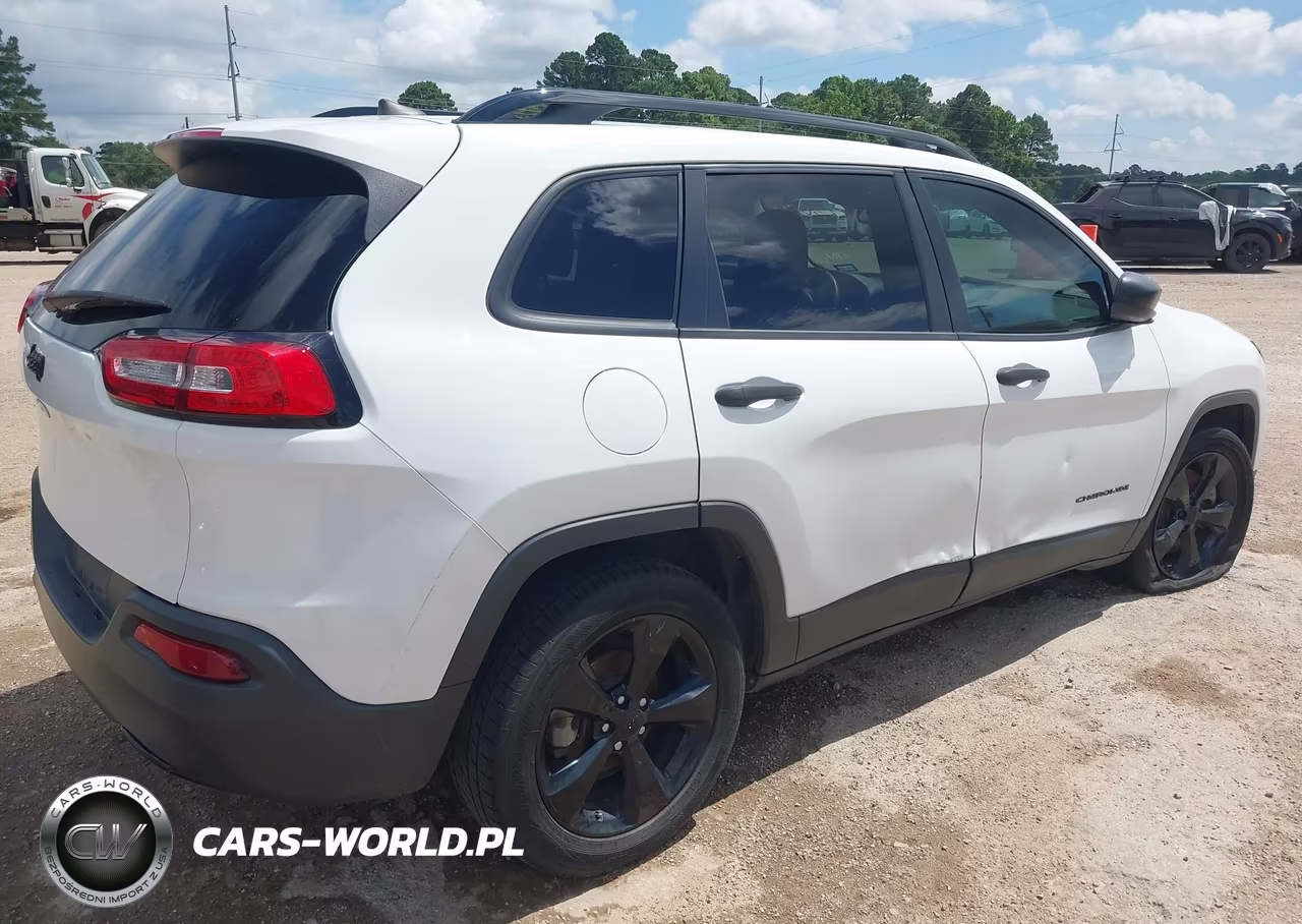 2016 Jeep Cherokee Altitude VIN:1C4PJLAB1GW372760 - 4