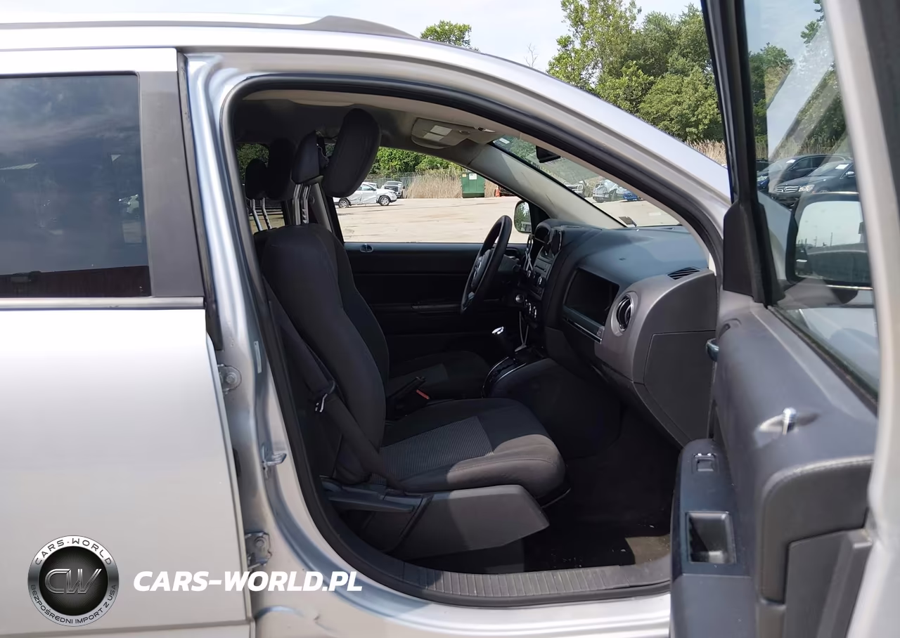 2013 Jeep Compass Sport VIN:1C4NJDBB0DD177316 - 5