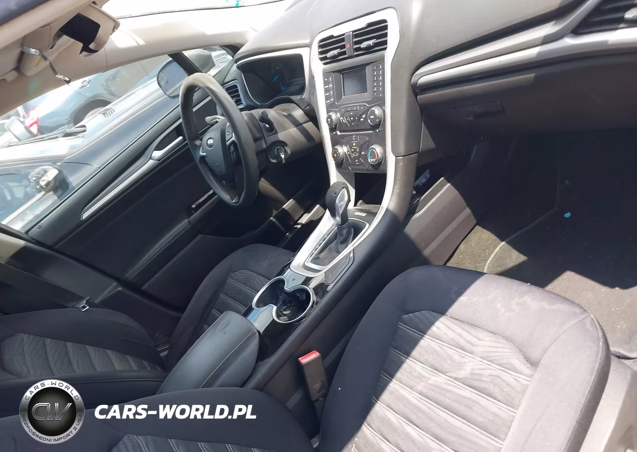 2016 Ford Fusion Se VIN:1FA6P0H77G5131999 - 5