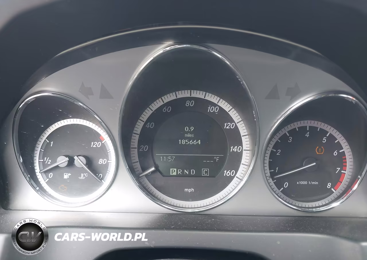 2010 Mercedes-Benz C 300 Sport VIN:WDDGF5EB5AR113367 - 7