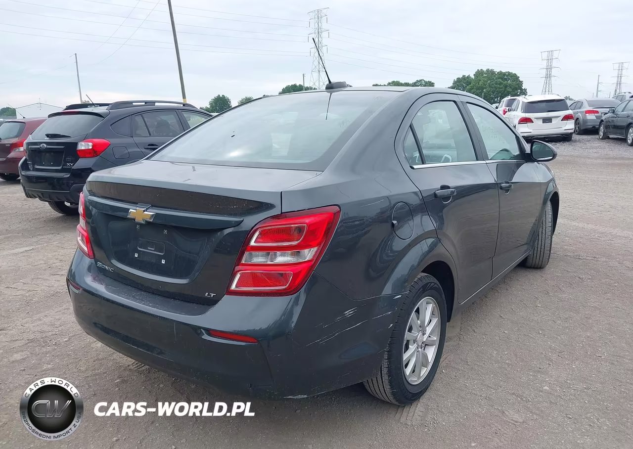 2017 Chevrolet Sonic Lt Auto VIN:1G1JD5SH4H4141661 - 4