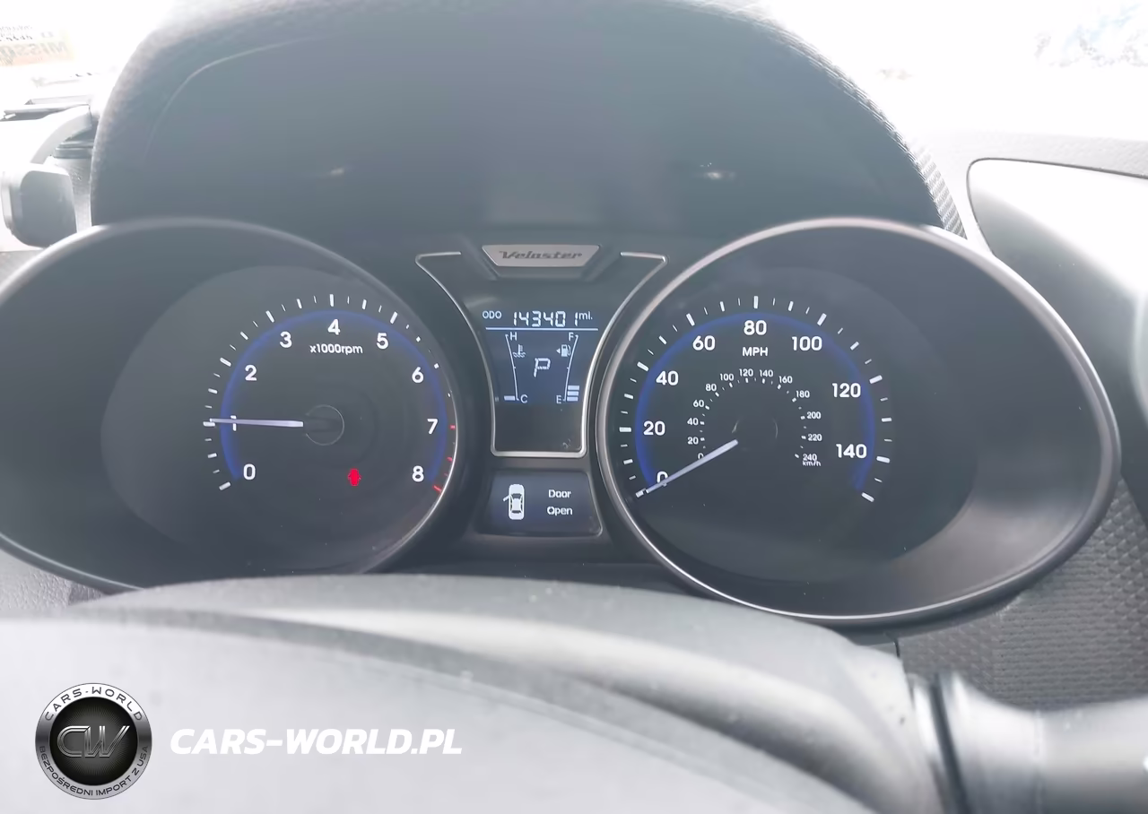 2013 Hyundai Veloster Turbo W-Black VIN:KMHTC6AE3DU156402 - 7
