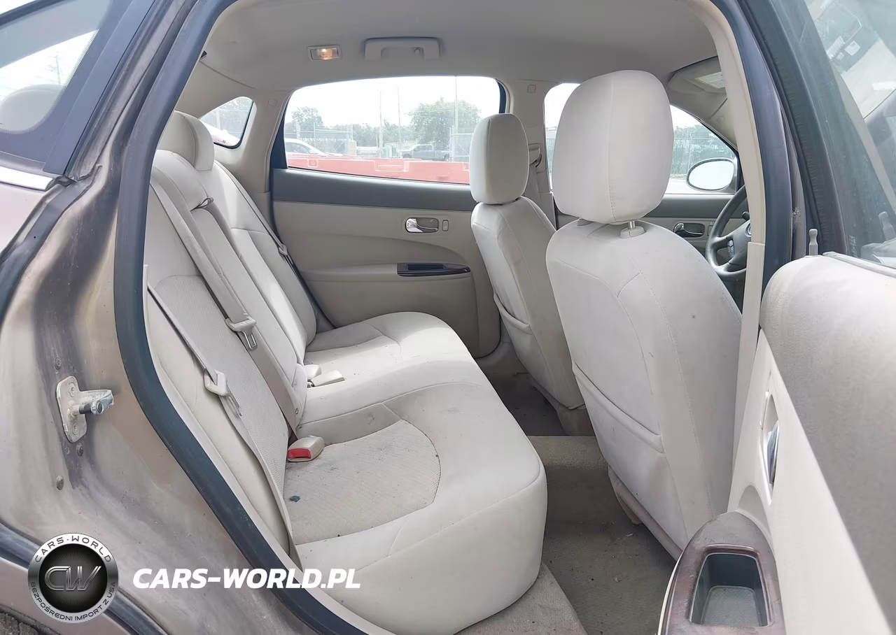 2007 Buick Lacrosse Cx VIN:2G4WC552371118188 - 8