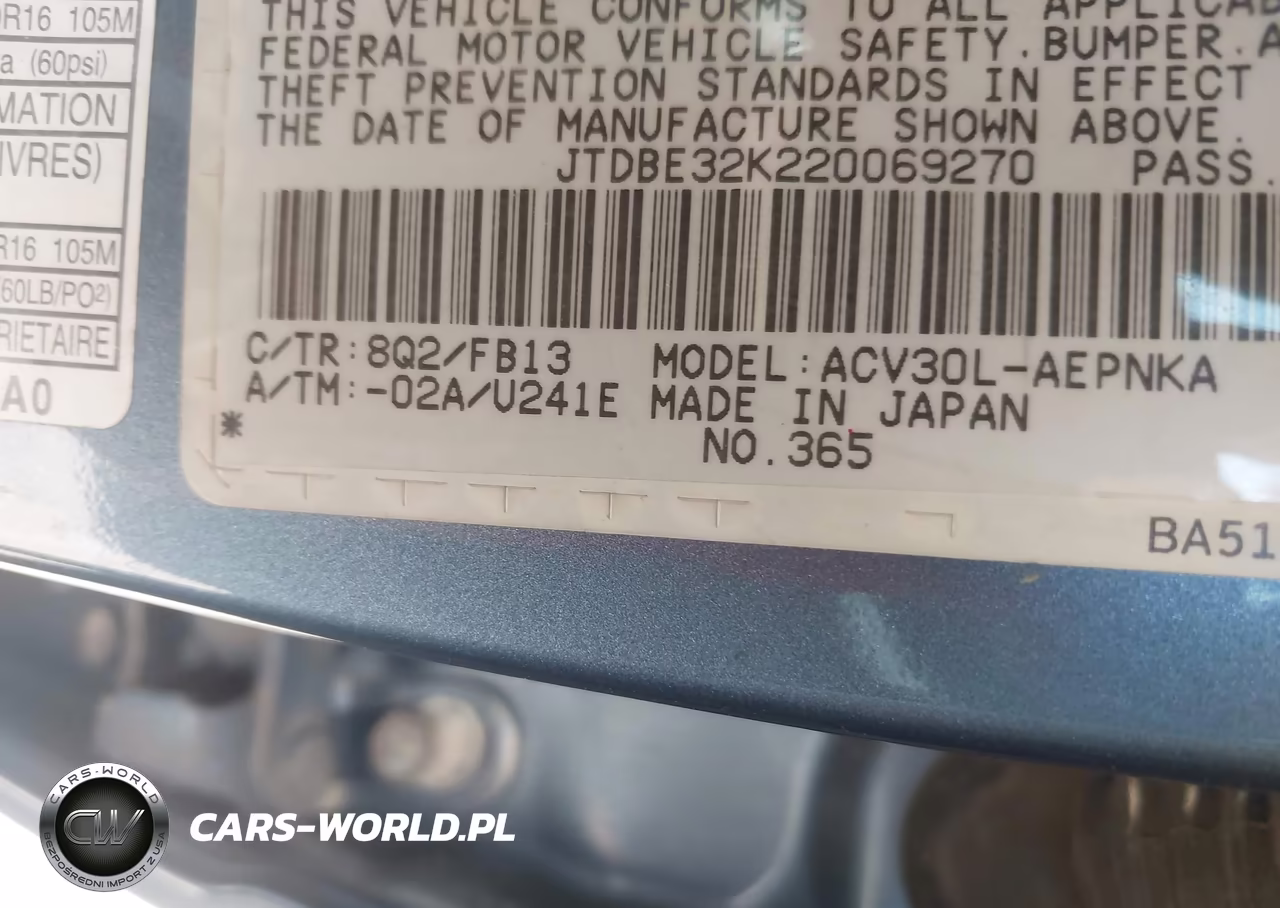 2002 Toyota Camry Le VIN:JTDBE32K220069270 - 9