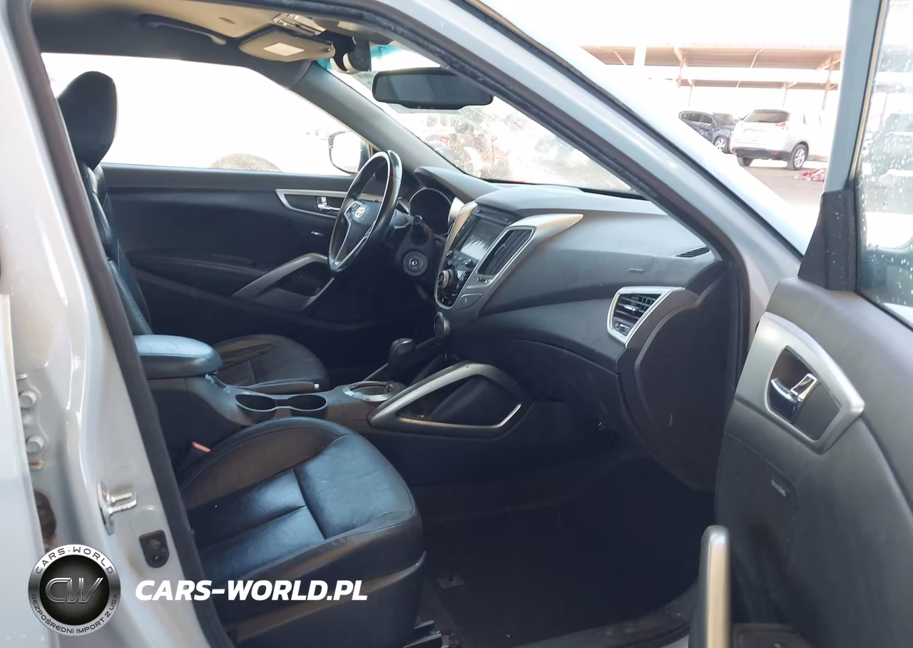 2015 Hyundai Veloster Flex VIN:KMHTC6AD9FU218573 - 5