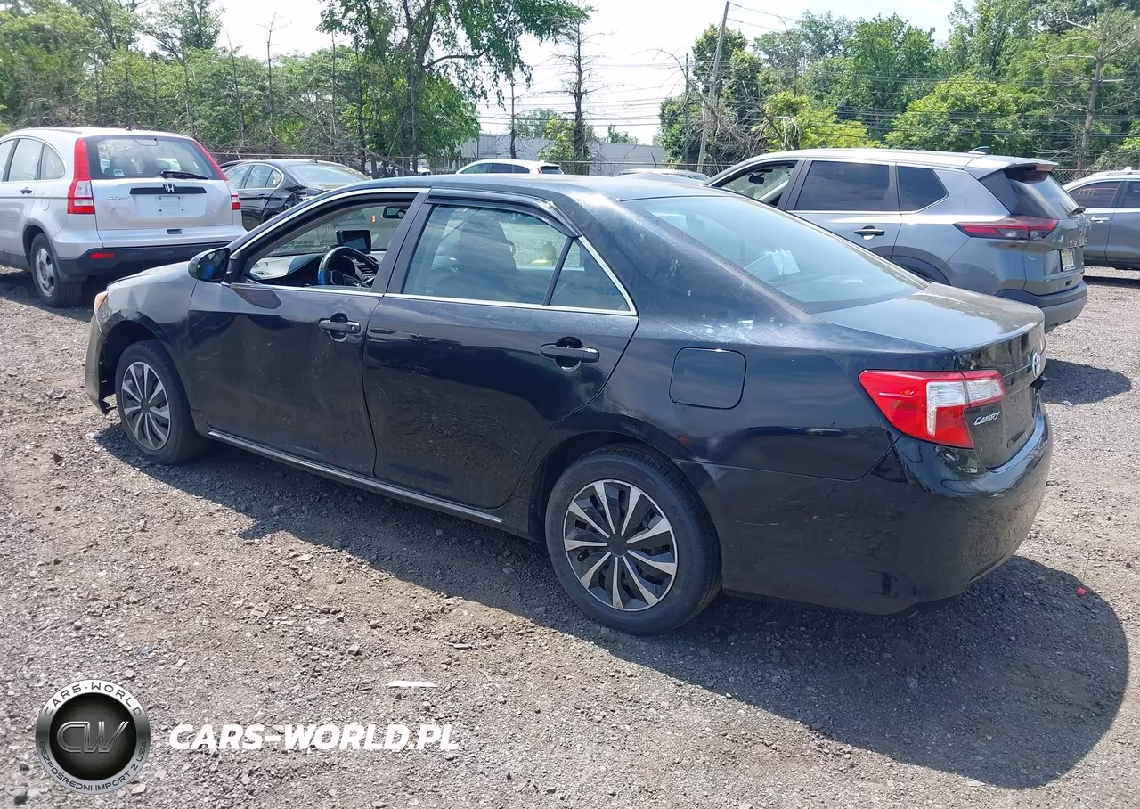 2012 Toyota Camry Le VIN:4T1BF1FK2CU580222 - 3