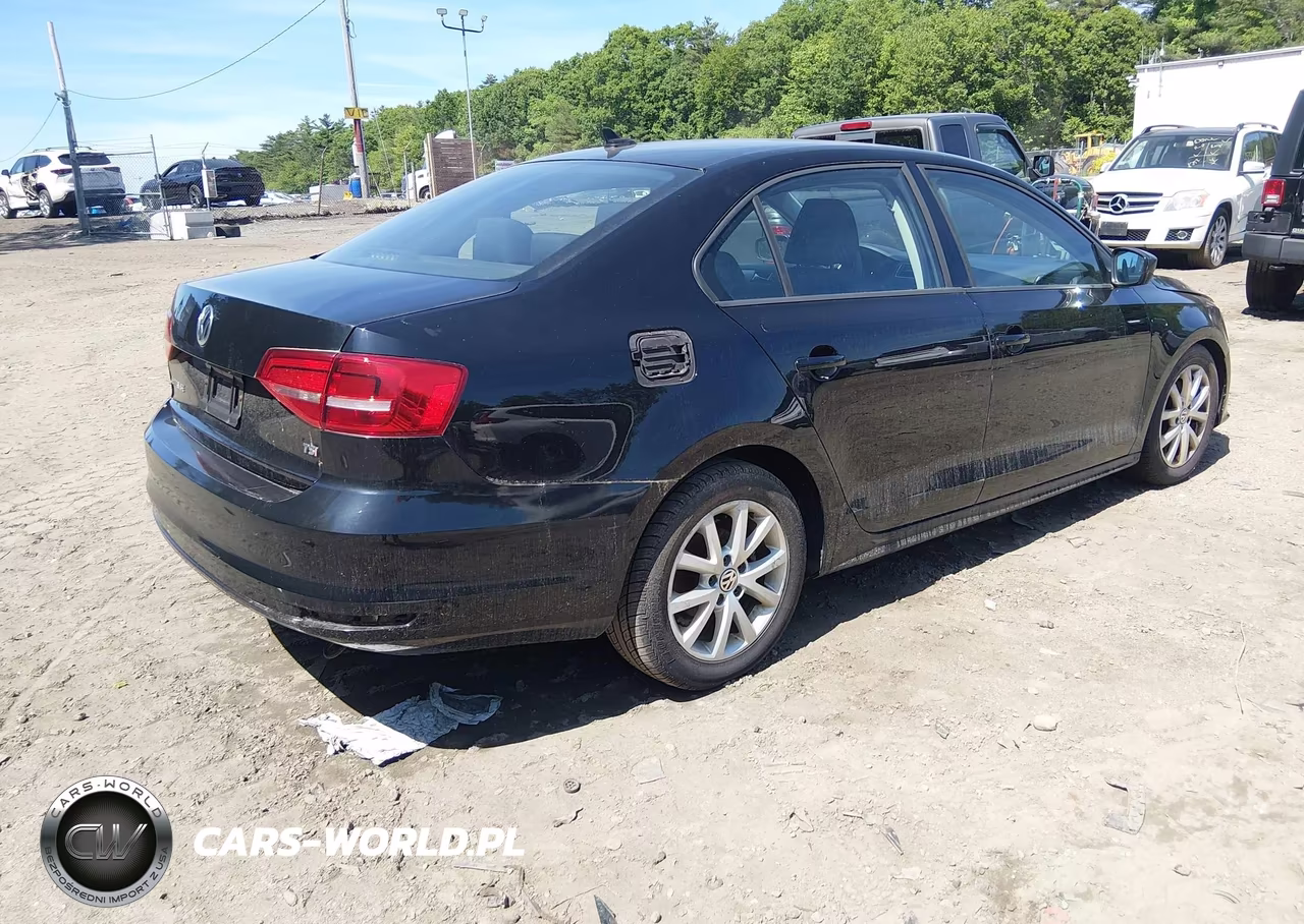 2015 Volkswagen Jetta 1.8T Se VIN:3VWD17AJ1FM320011 - 4