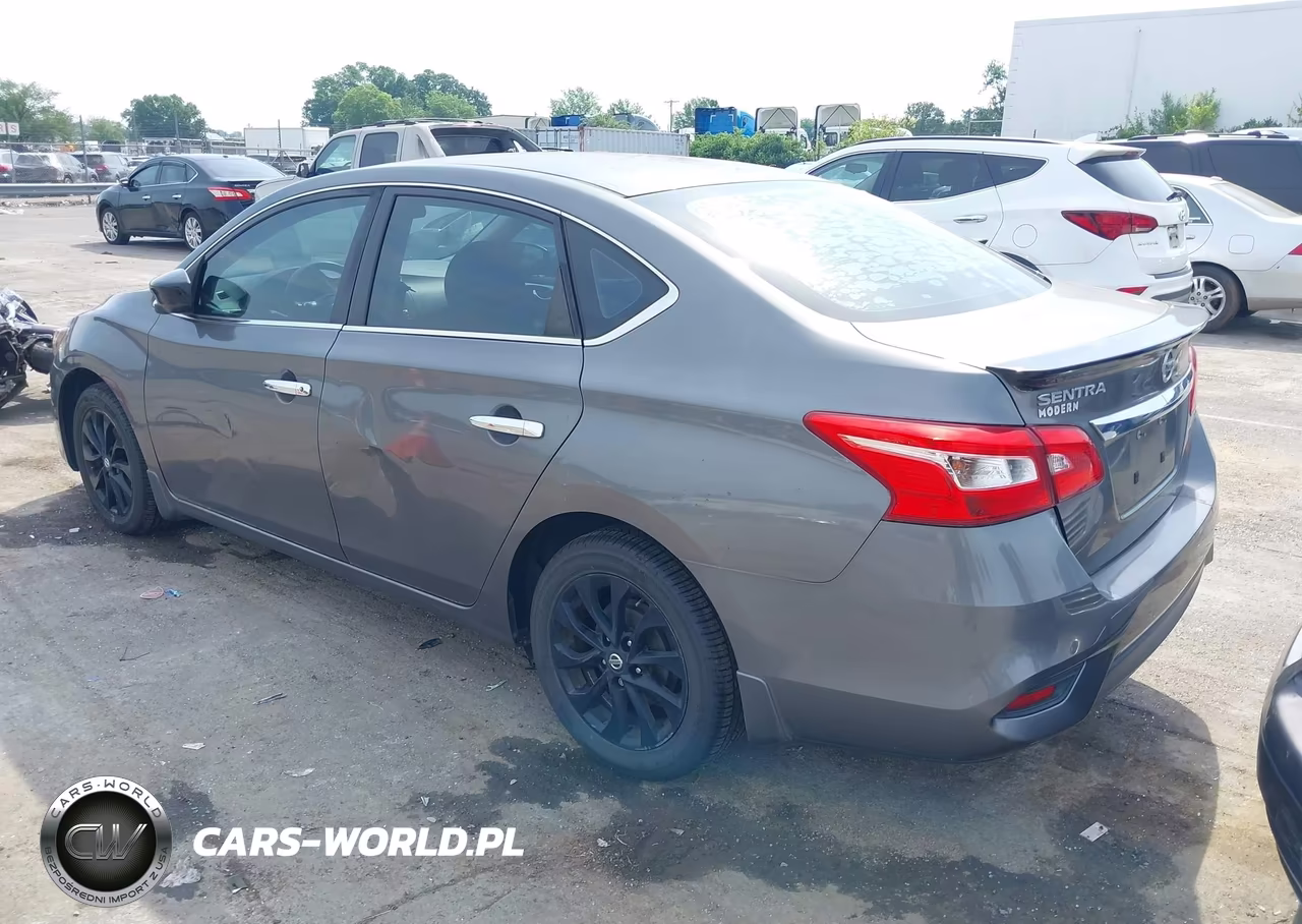 2018 Nissan Sentra S VIN:3N1AB7AP6JY335034 - 3