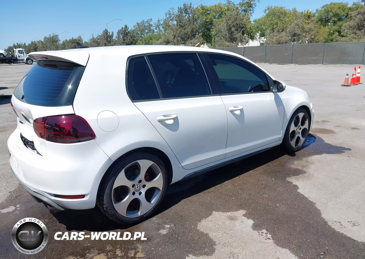 2012 Volkswagen Gti 4-Door VIN:WVWHD7AJ8CW204702 - 4