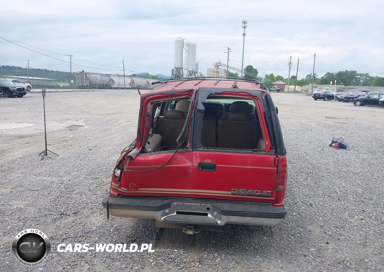 1999 Chevrolet Tahoe Ls VIN:1GNEK13R4XJ345351 - 15