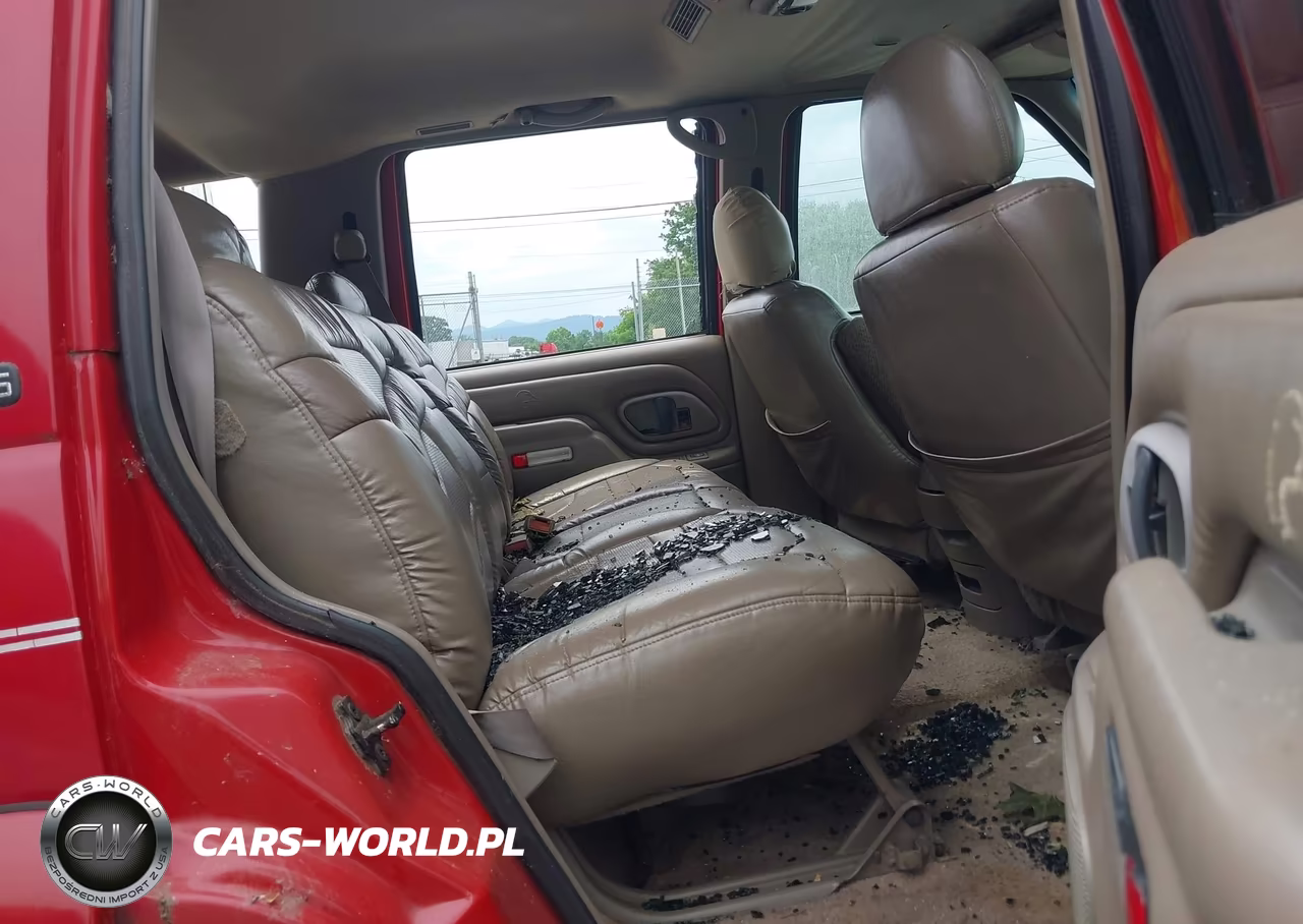 1999 Chevrolet Tahoe Ls VIN:1GNEK13R4XJ345351 - 8