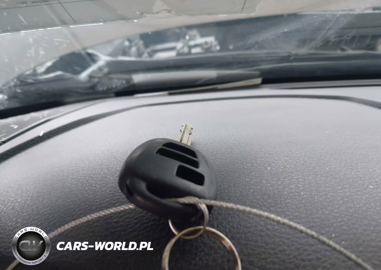 2019 Toyota Tacoma Sr VIN:5TFAX5GN8KX153069 - 11