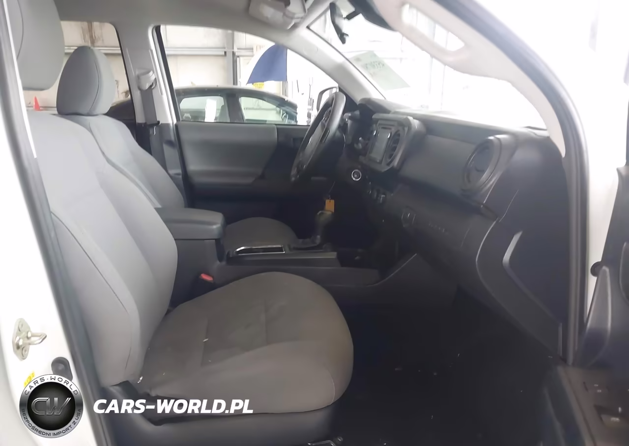 2019 Toyota Tacoma Sr VIN:5TFAX5GN8KX153069 - 5