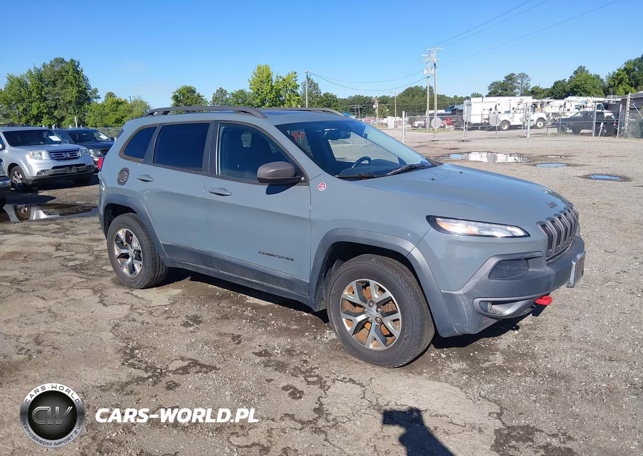 2015 Jeep Cherokee Trailhawk – zdjęcie 1 z 16