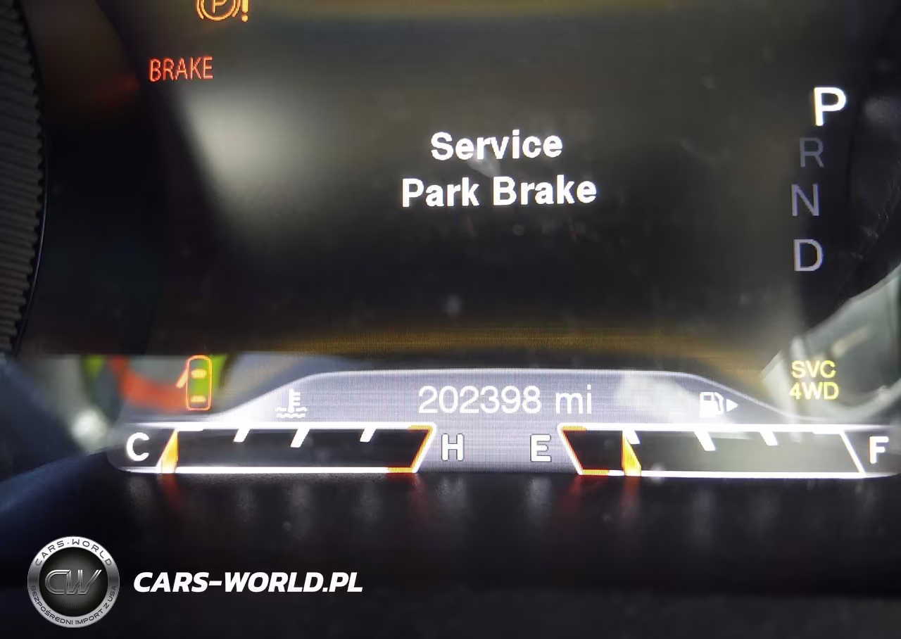 2015 Jeep Cherokee Trailhawk VIN:1C4PJMBS8FW625799 - 15