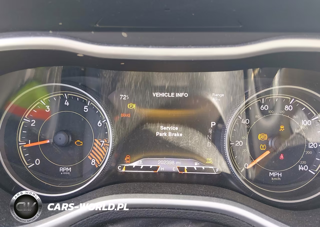 2015 Jeep Cherokee Trailhawk VIN:1C4PJMBS8FW625799 - 7