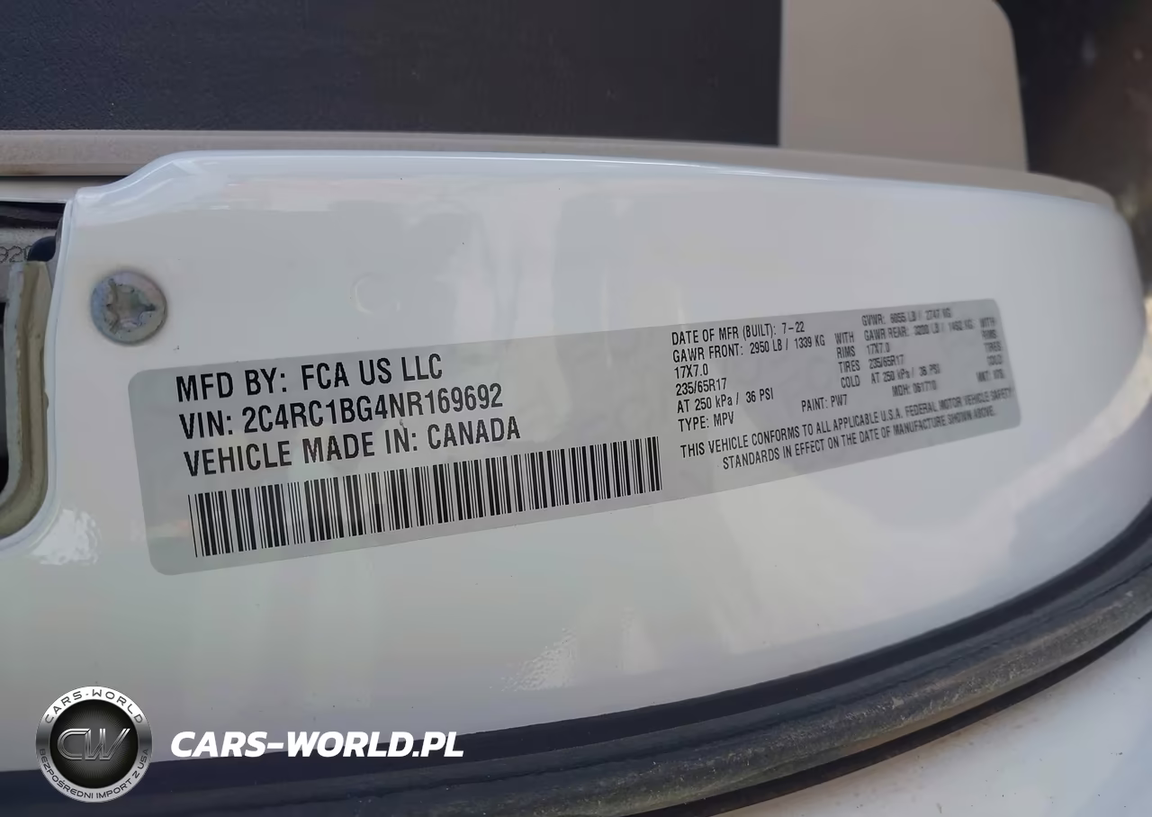 2022 Chrysler Pacifica Touring L VIN:2C4RC1BG4NR169692 - 9
