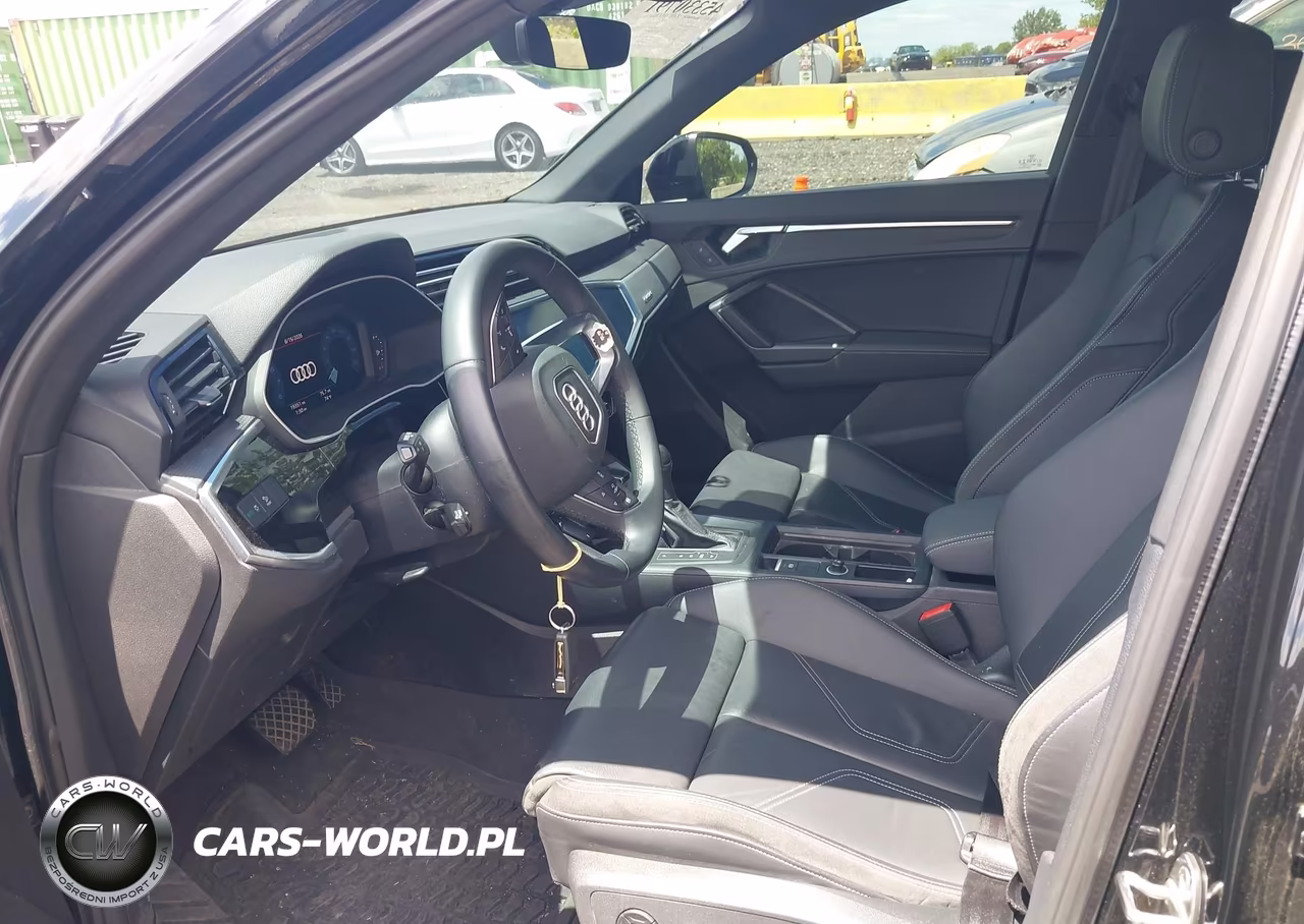 2023 Audi Q3 Premium Plus 45 Tfsi S Line Quattro Tiptronic VIN:WA1EECF30P1020001 - 5