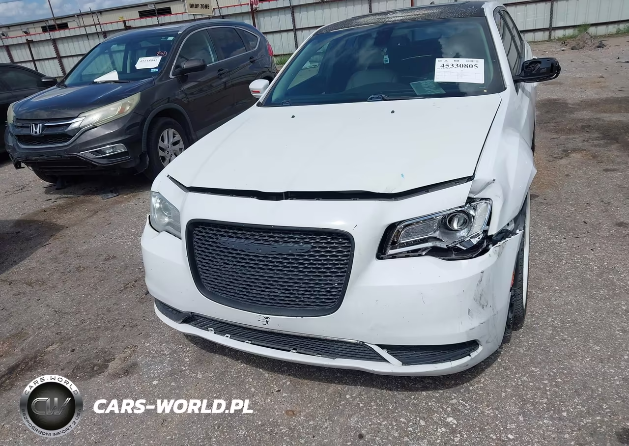 2017 Chrysler 300 Limited VIN:2C3CCAAG6HH662215 - 12