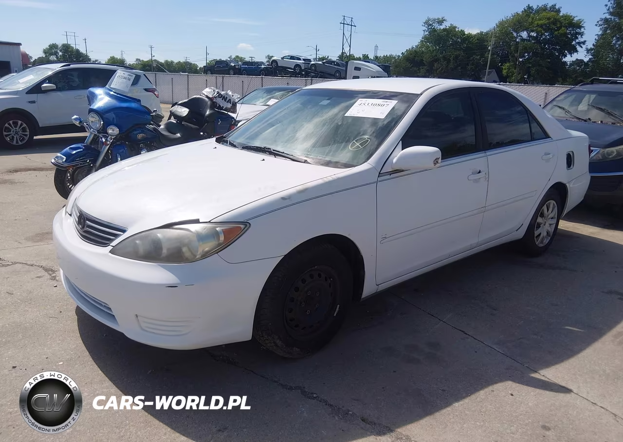 2005 Toyota Camry Le VIN:4T1BE32K95U428154 - 2