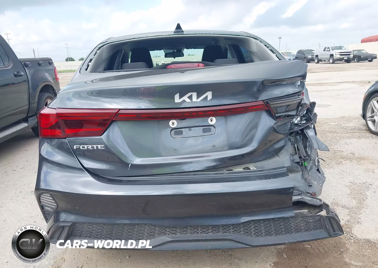 2024 Kia Forte Lxs VIN:3KPF24ADXRE771289 - 16