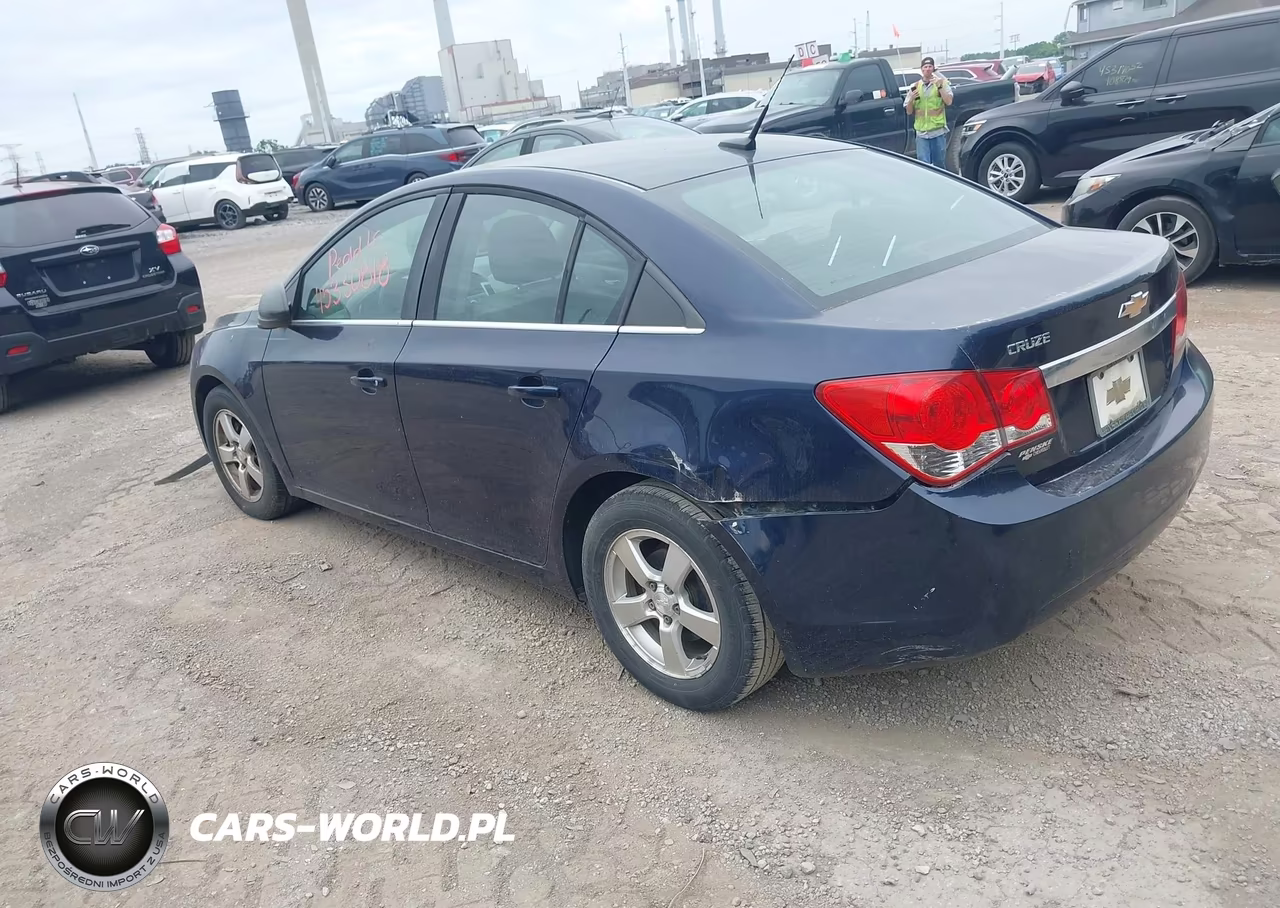 2011 Chevrolet Cruze Ls VIN:1G1PD5SH8B7212862 - 3