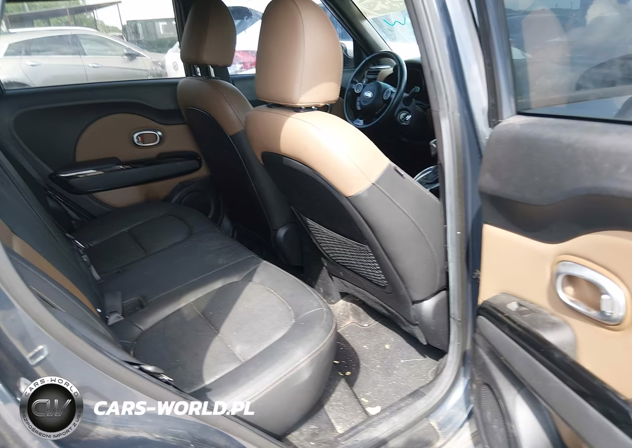 2016 Kia Soul + VIN:KNDJP3A57G7270615 - 8