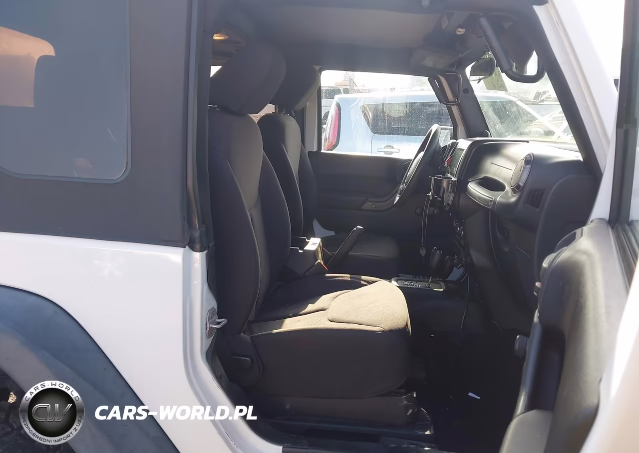 2013 Jeep Wrangler Sport VIN:1C4AJWAG8DL516482 - 5
