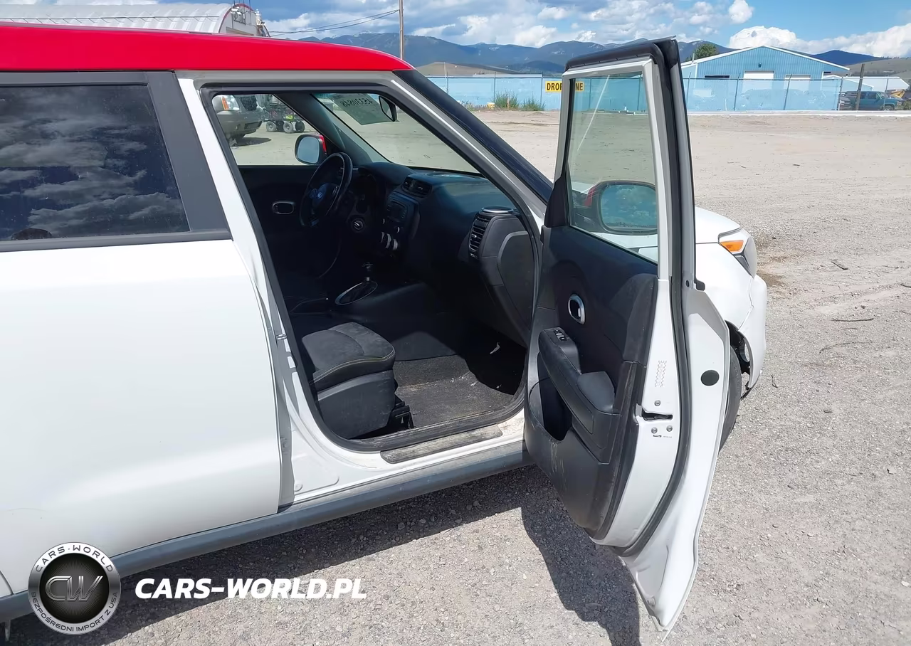 2016 Kia Soul + VIN:KNDJP3A56G7317875 - 5