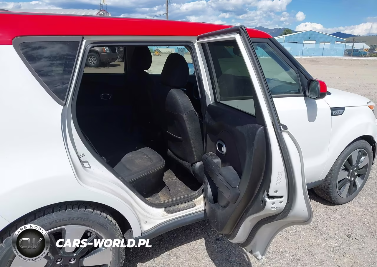 2016 Kia Soul + VIN:KNDJP3A56G7317875 - 8