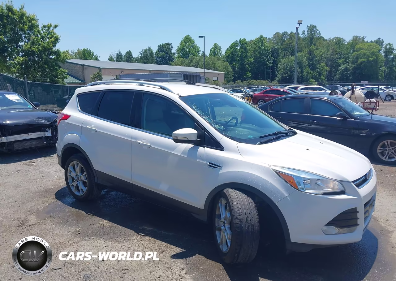 2015 Ford Escape Titanium – zdjęcie 1 z 16