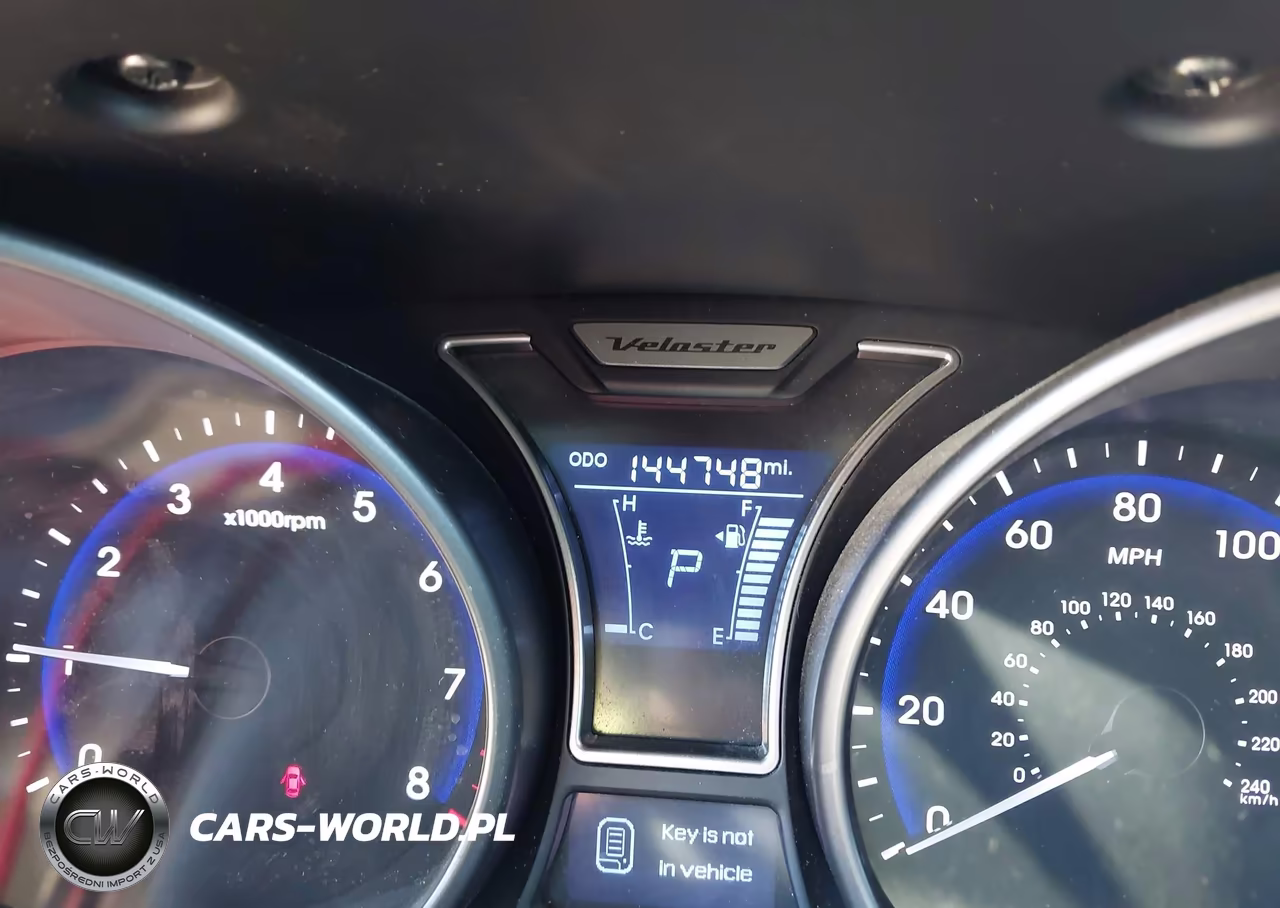 2015 Hyundai Veloster Turbo VIN:KMHTC6AE5FU234441 - 7