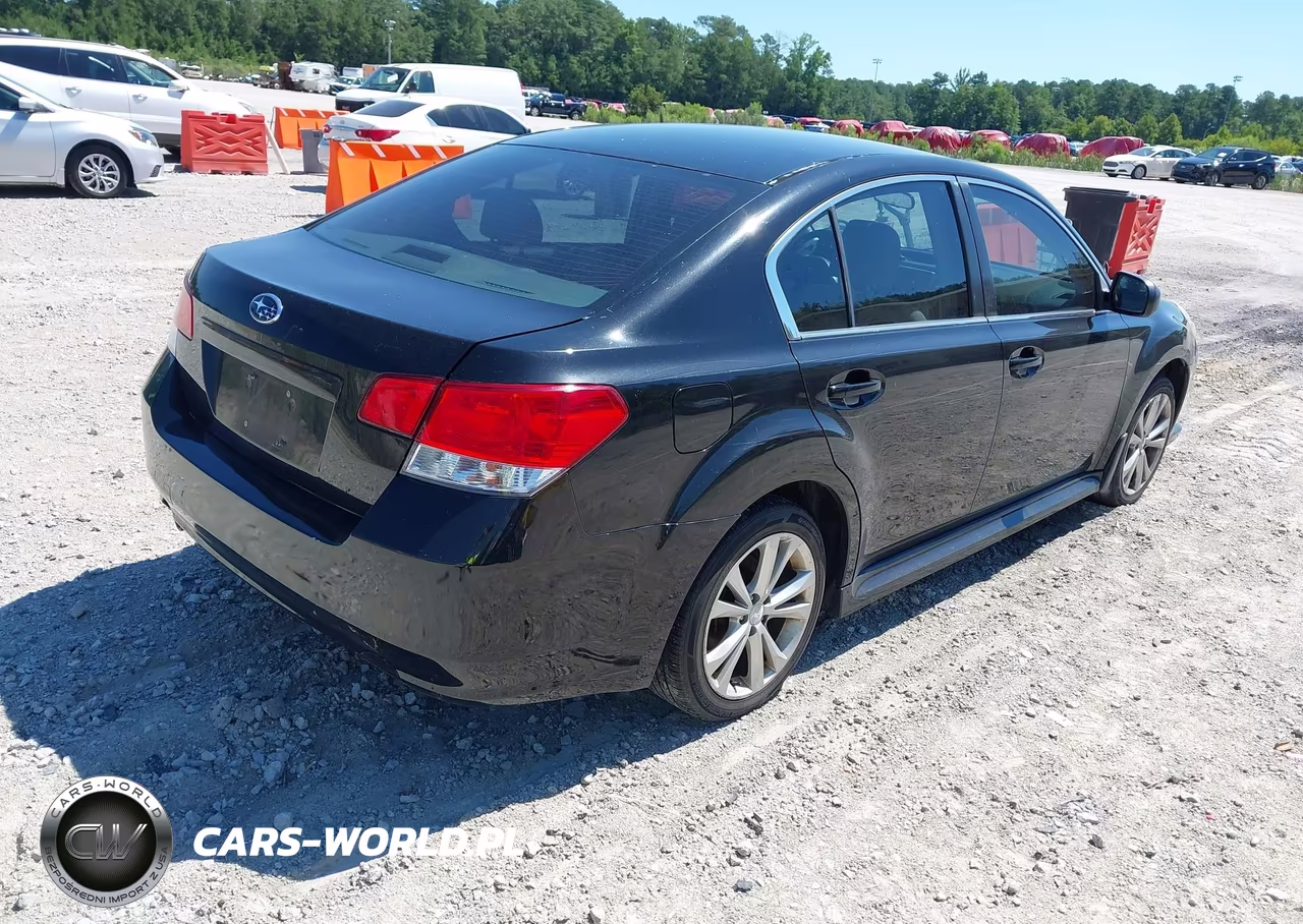 2014 Subaru Legacy 2.5I VIN:4S3BMBA6XE3021620 - 4